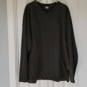 Old Navy men's olive v-neck sweater